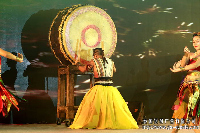 CAM15055_副本开场舞.jpg