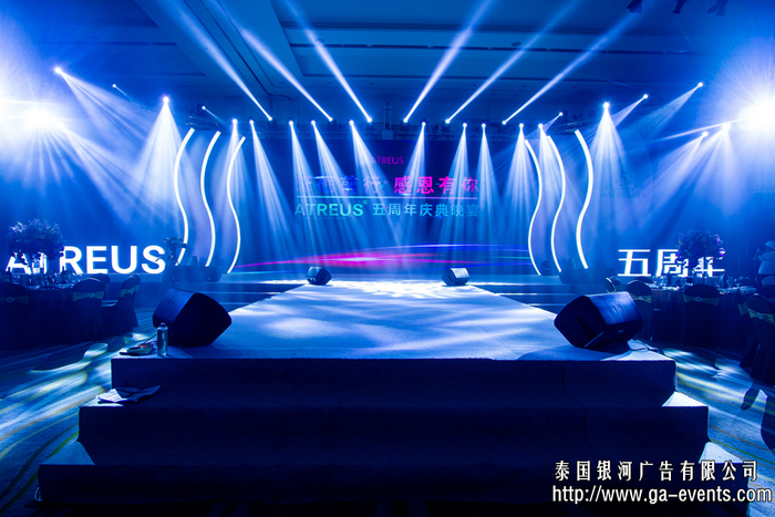 泰国年会舞美搭建