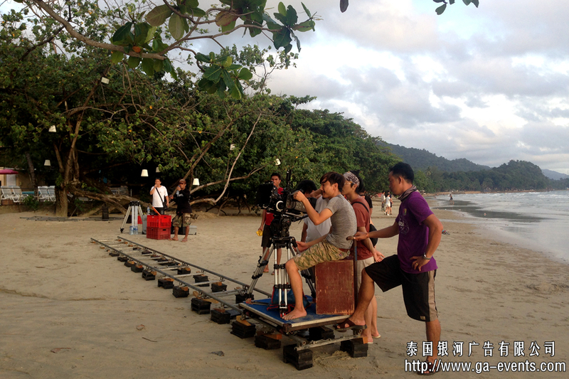 Track moving vehicle【轨道移动车】